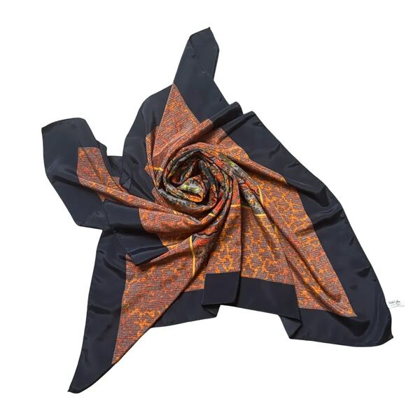 Paisley Floral Pattern made in Korea large square Scarf - Picture 3 of 4